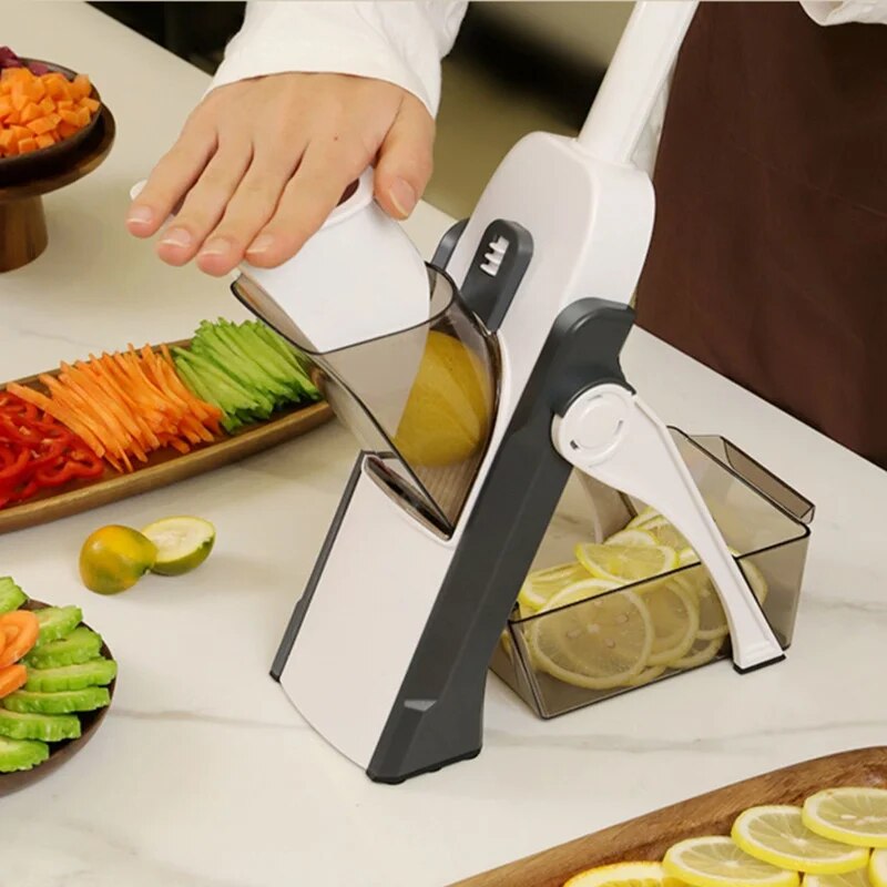 VersaCUT™ - A must-have kitchen gadget.